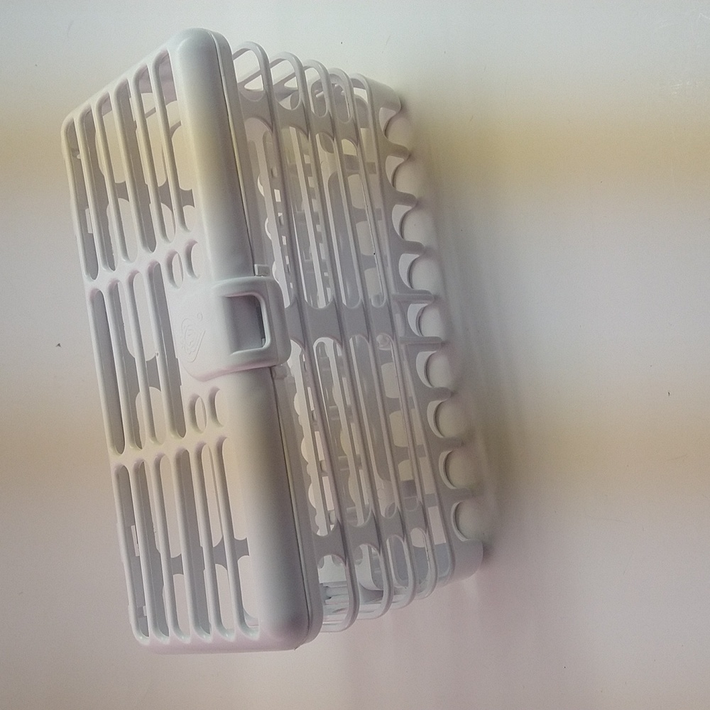 Munchkin High Capacity Dishwasher Basket for bottle nipples, soothers etc